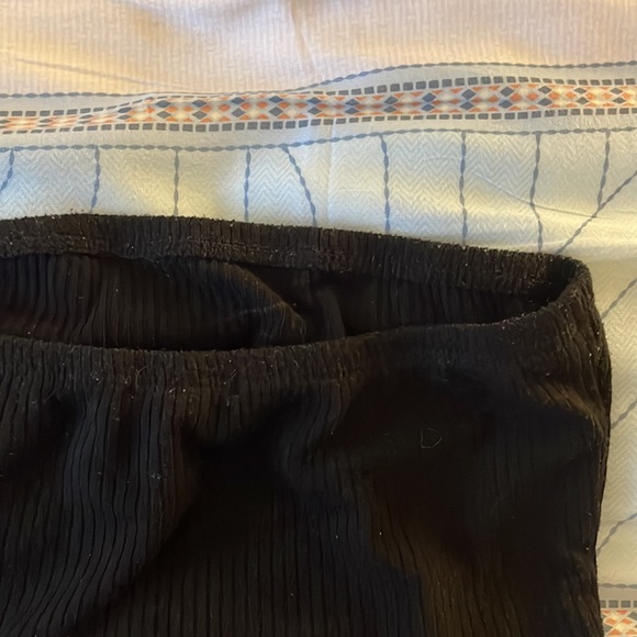 *🛒 FREE WITH PURCHASE* Black tube top - Picture 3 of 12